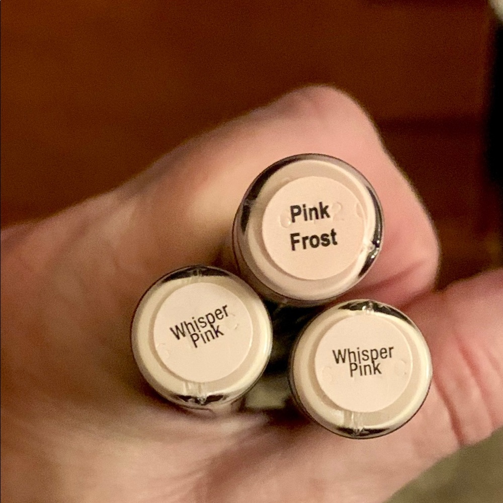 💕NEW ShadowSense! 2 whisper pink & 1 pink frost!